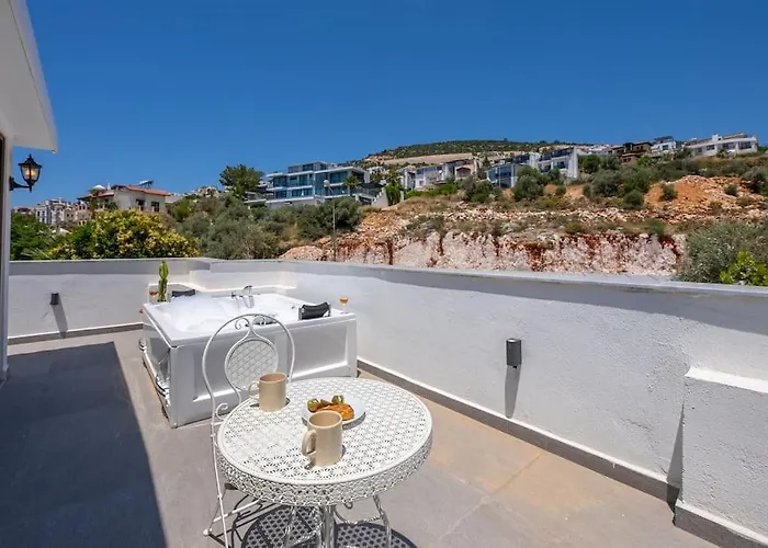 Charming 3bed W/ Pool, Very Close To Centre Kas