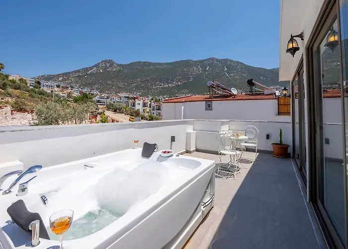 Charming 3bed W/ Pool, Very Close To Centre * Kas