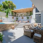Charming 3bed W/ Pool, Very Close To Centre Kas
